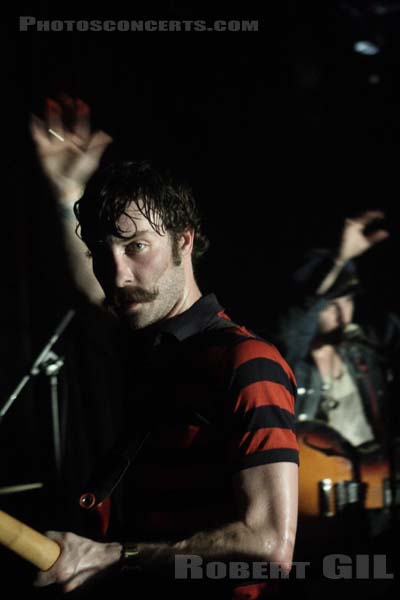 BLACK LIPS - 2008-04-11 - PARIS - La Maroquinerie - Cole Alexander - Jared Swilley